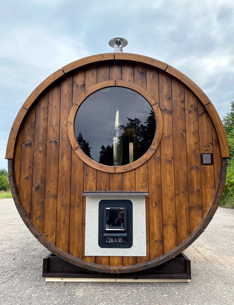 barrel sauna back