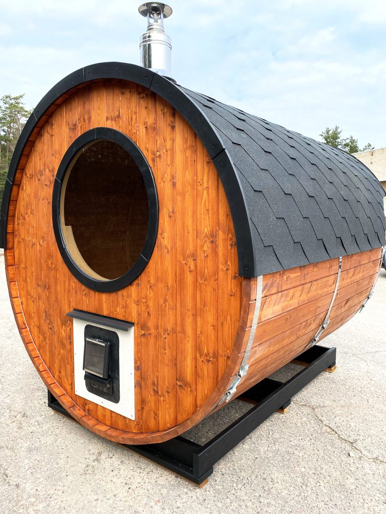 Barrel sauna back